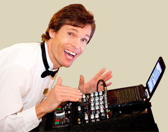 High-Energy-DJ-Paul-Mixing-music.jpg